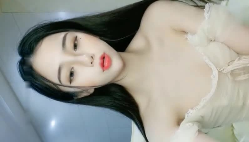 美女主播